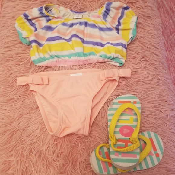 Swimwear + flip flops Bundle - Picture 4 of 7